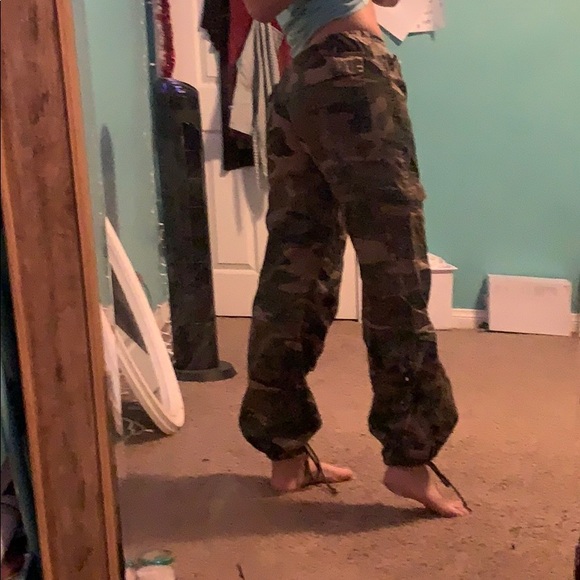 salvation army camo pants - Picture 3 of 3